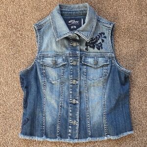 Silver Jeans Women's Embroidered Denim Vest